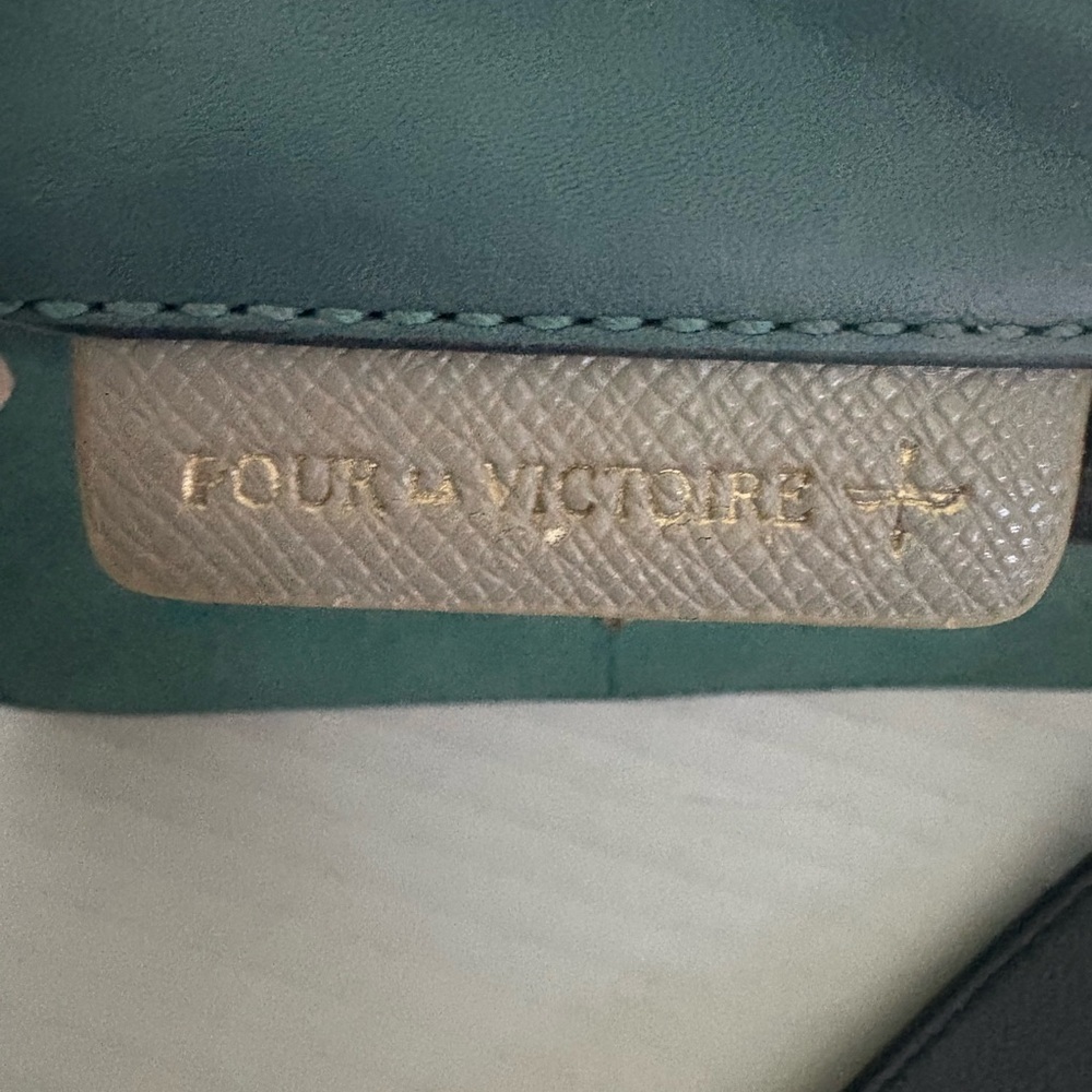 Pour La Victoire Noemi crossbody teal and black leather - Picture 11 of 15